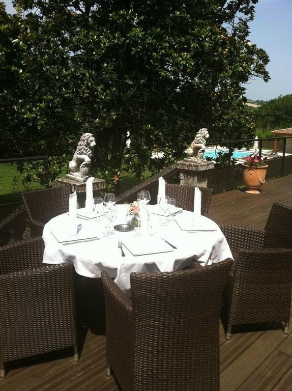 Domaine Des Buis Hotel Albon Buitenkant foto