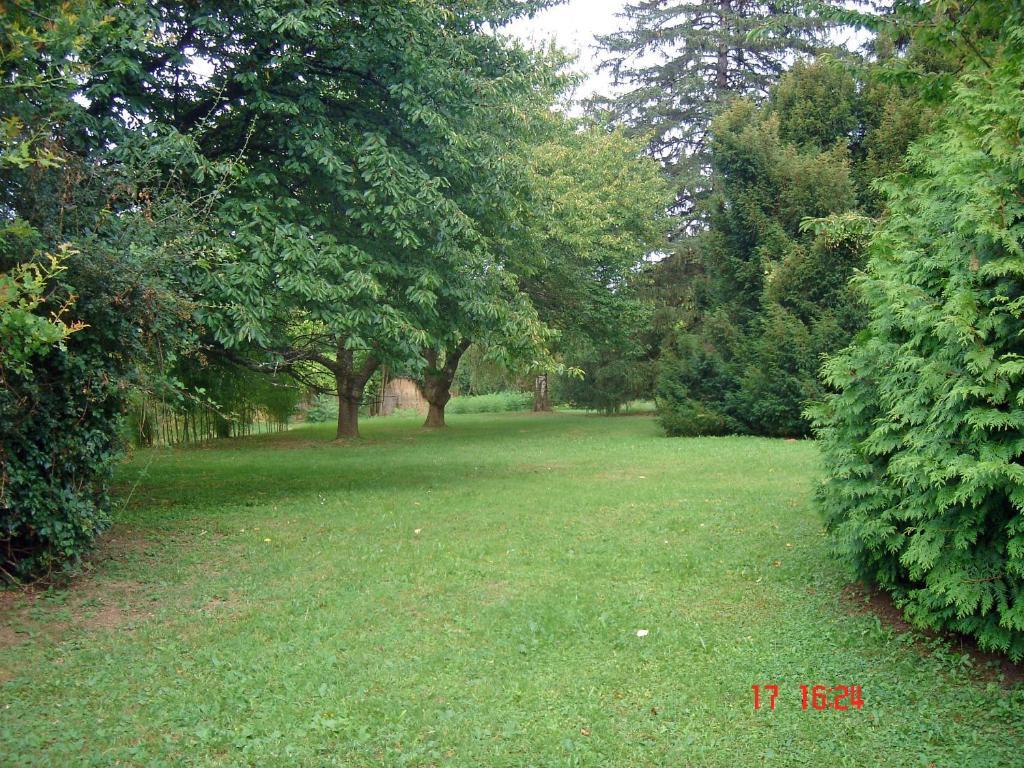 Domaine Des Buis Hotel Albon Buitenkant foto